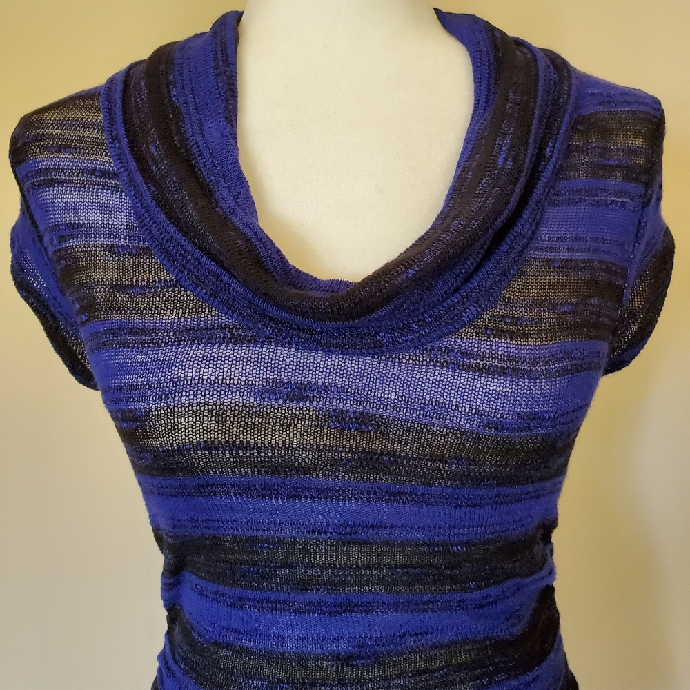 Striped Top - Picture 2 of 5